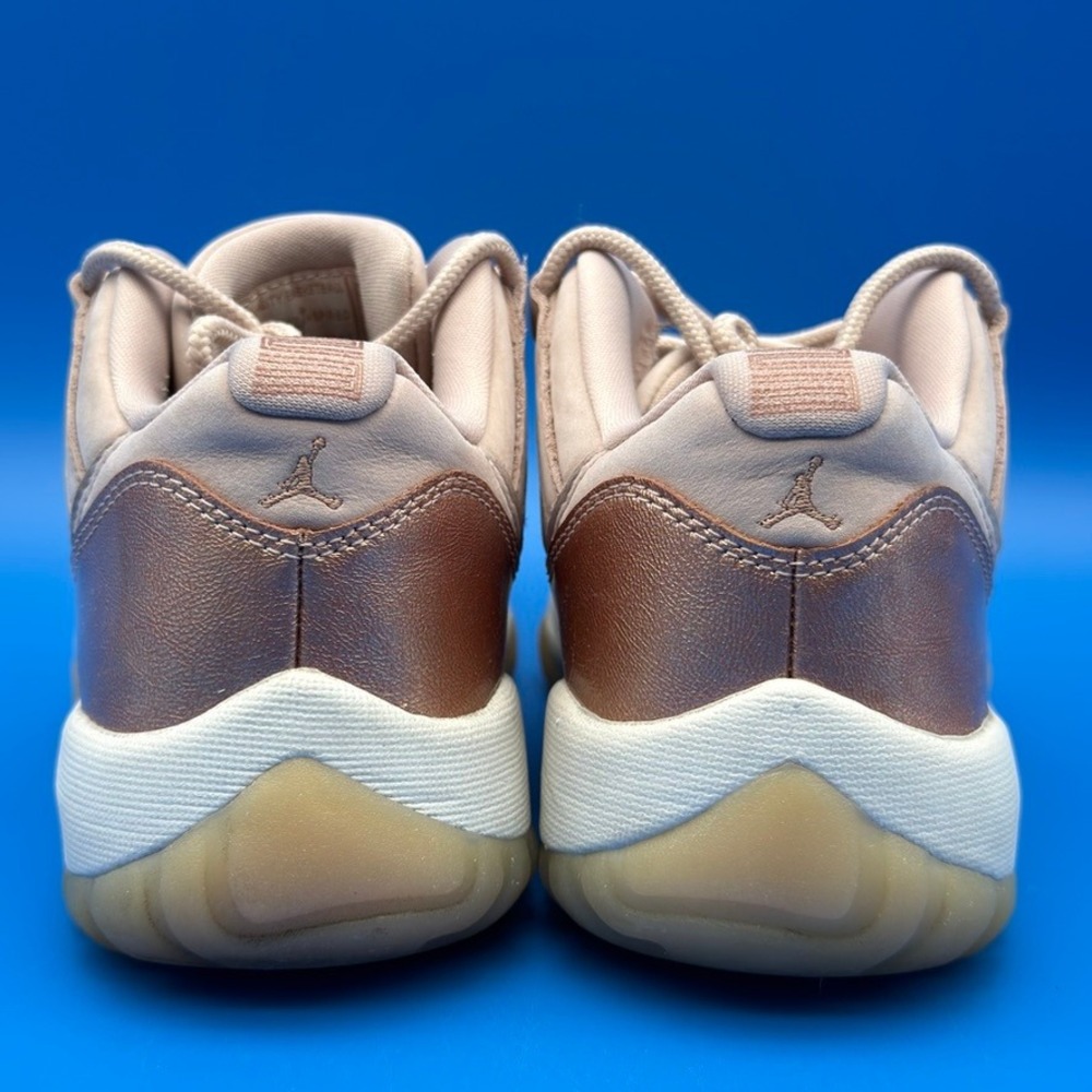 Air Jordan 11 Retro Womens "Rose Gold" Sail/Metallic Bronze AH7860-105 Size 8.5W - Picture 5 of 11